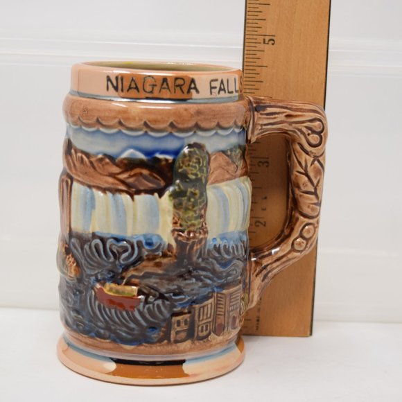 Vintage Niagara Falls Canada Mug Made in Japan 3D Mini Stein Travel Souvenir Cup - Picture 5 of 14
